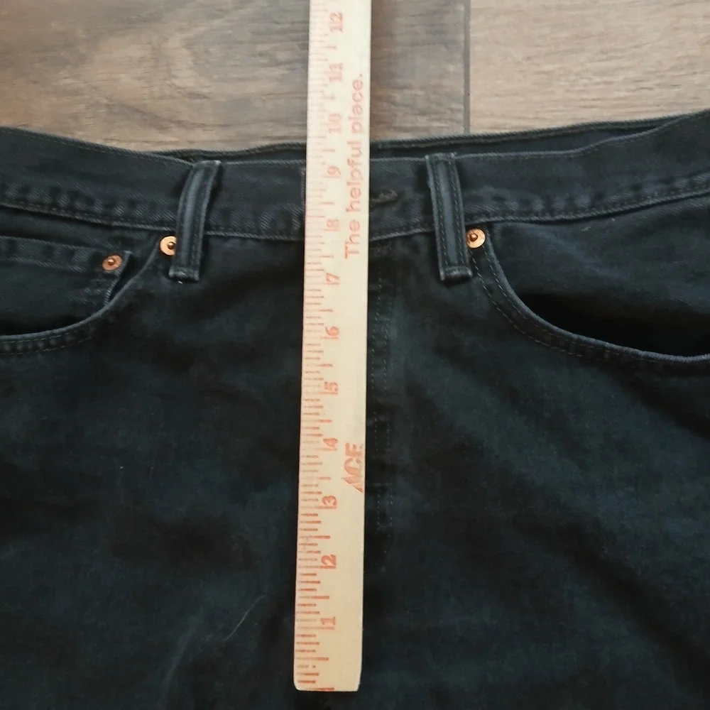 Levi's 501 Jeans Mens 30x32 (FITS 30x28) Black Button Fly Straight Leg Denim